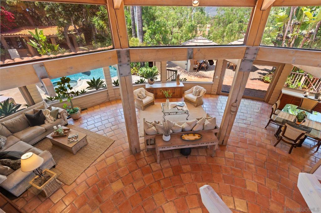 Rancho Santa Fe - Residential