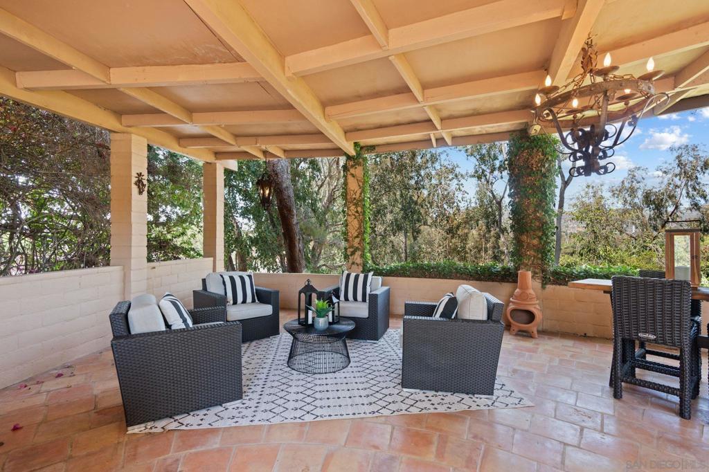 Rancho Santa Fe - Residential