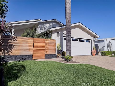 Photo of 21865 Jinetes, Mission Viejo, CA 92691 (MLS # NP26035029)