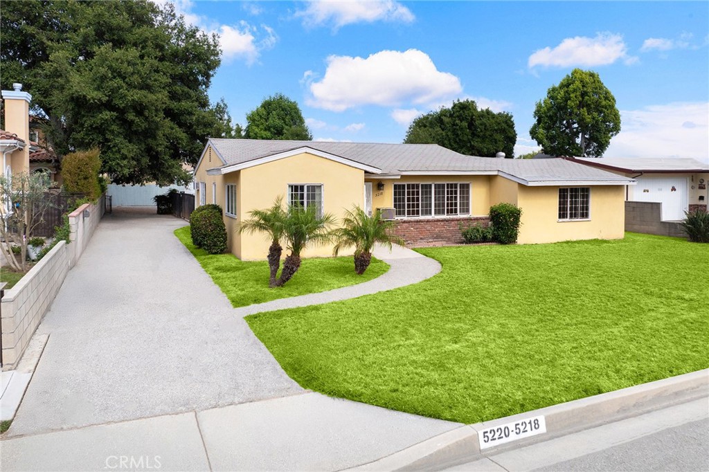 5220 Myrtus Avenue
