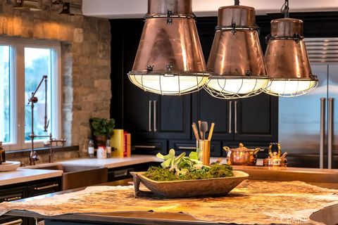 Tiny photo for 1177 Norwich Lane, Ventura, CA 93001 (MLS # SR25024240)