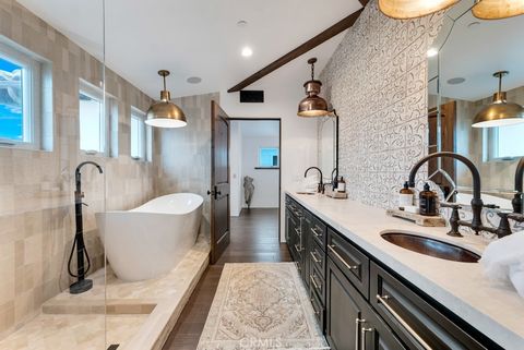 Tiny photo for 1177 Norwich Lane, Ventura, CA 93001 (MLS # SR25024240)