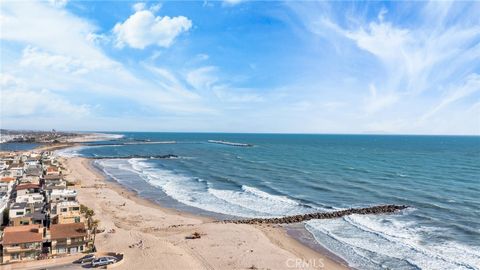 Tiny photo for 1177 Norwich Lane, Ventura, CA 93001 (MLS # SR25024240)