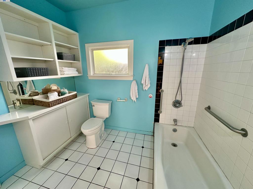 WESTBRAE - Residential