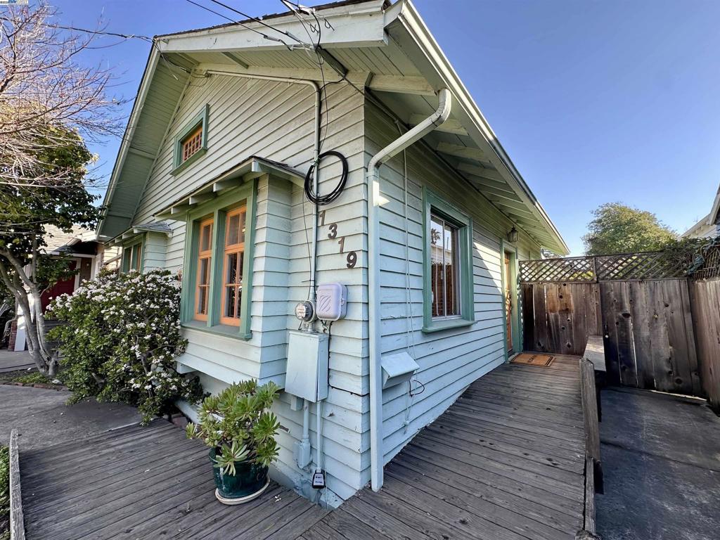 WESTBRAE - Residential