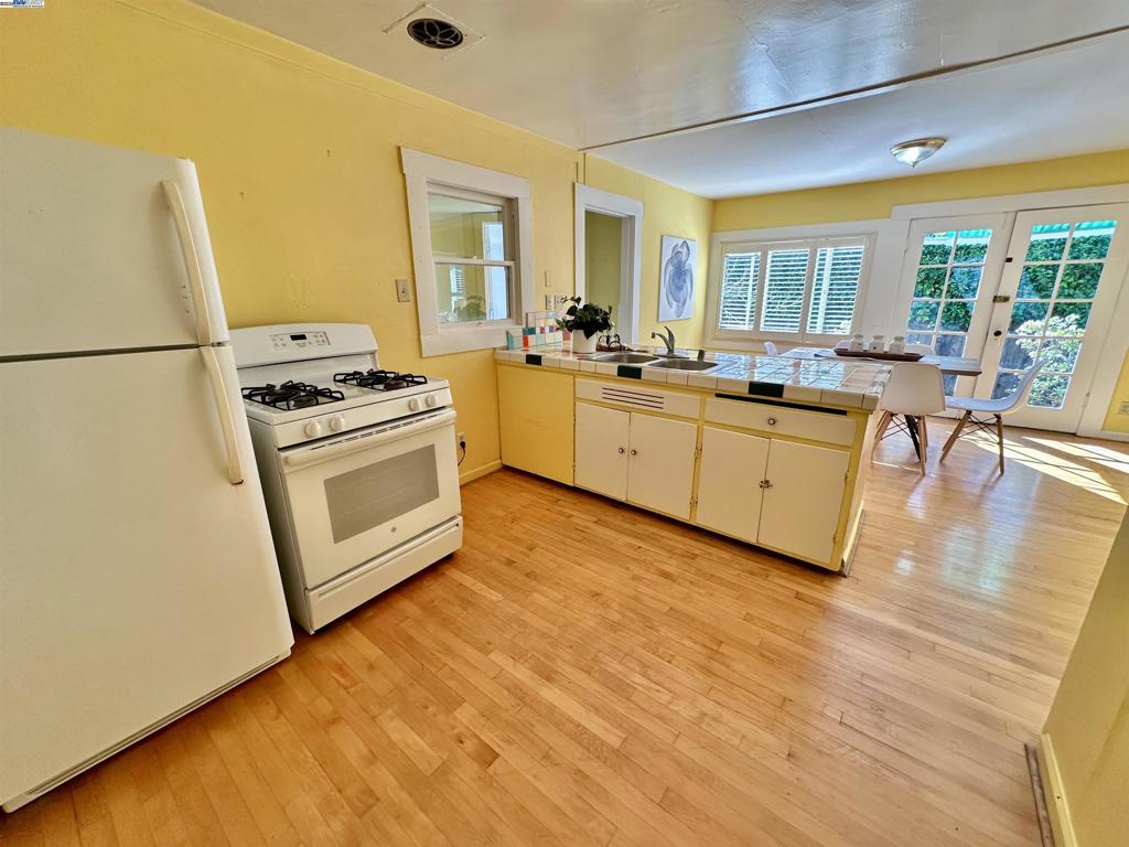 WESTBRAE - Residential