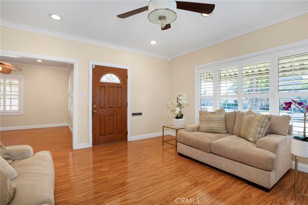 Photo of 9417 S Harvard Boulevard, Los Angeles, CA 90047 (MLS # SB26089417)