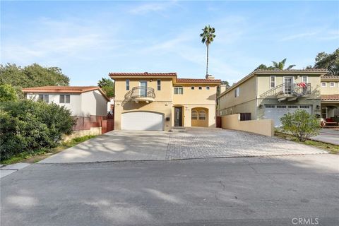 10112 Scoville Sunland CA 91040