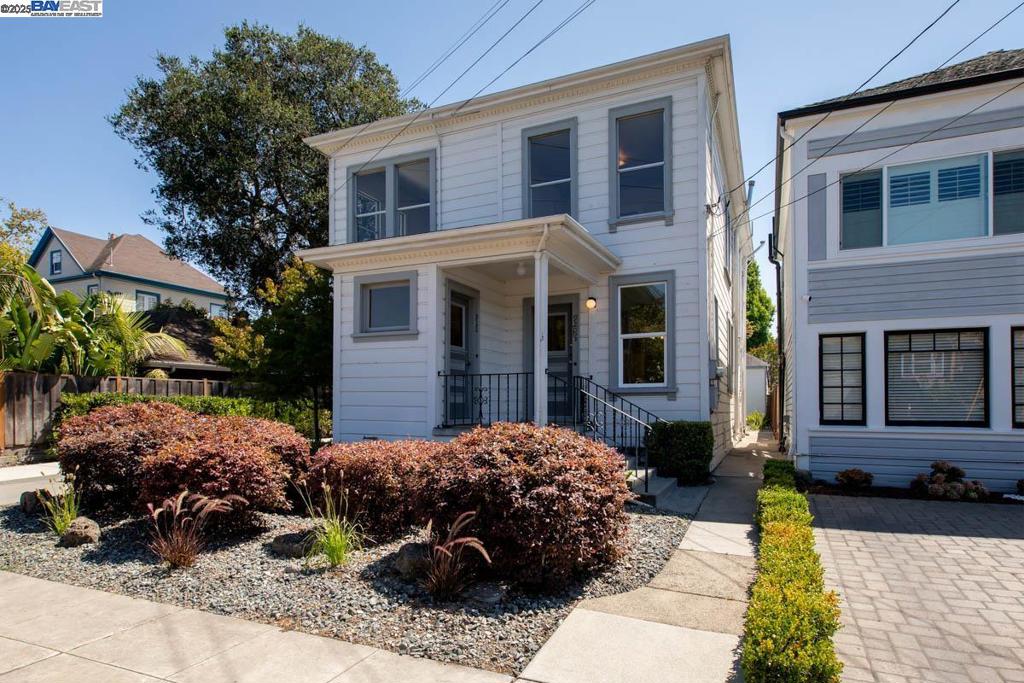 920 Centennial Ave