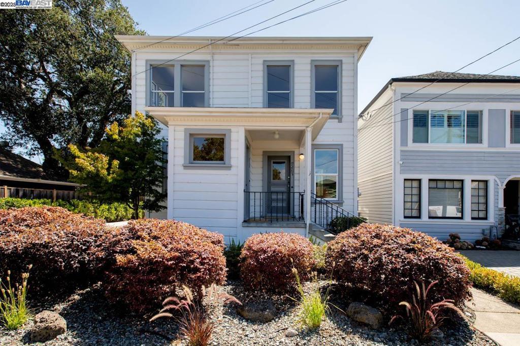 920 Centennial Ave