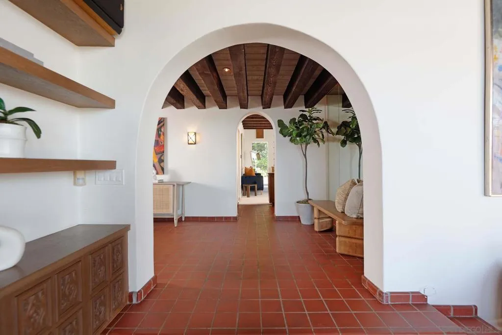 La Jolla, California 92037, United States, 3 Bedrooms Bedrooms, ,3 BathroomsBathrooms,Residential,Active,237081