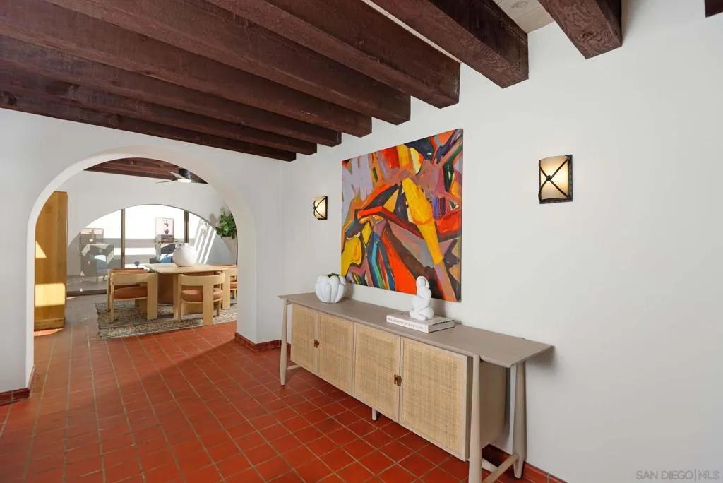 La Jolla, California 92037, United States, 3 Bedrooms Bedrooms, ,3 BathroomsBathrooms,Residential,Active,237081