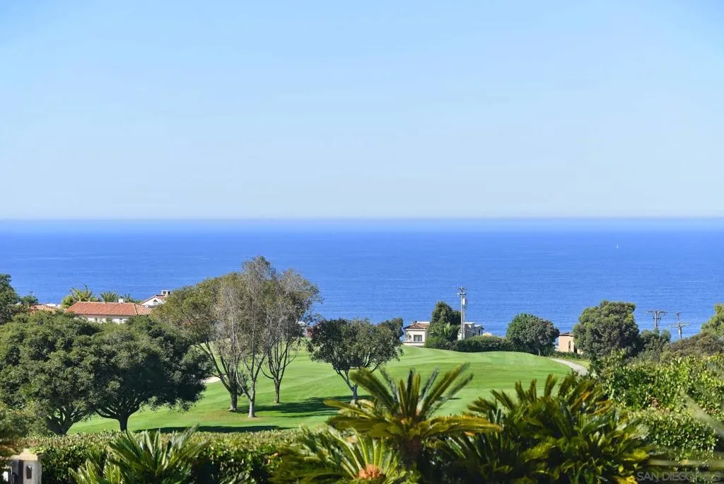 La Jolla, California 92037, United States, 3 Bedrooms Bedrooms, ,3 BathroomsBathrooms,Residential,Active,237081