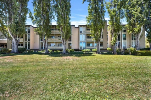 Photo of 1170 Foster City Boulevard #107, Foster City, CA 94404 (MLS # ML82051944)