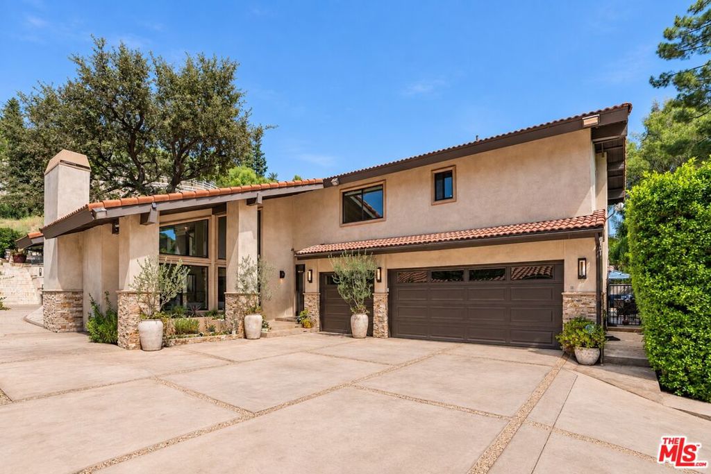 53 Bell Canyon Road