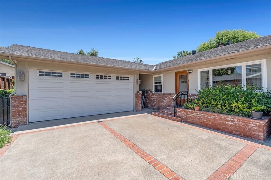 Nestled in North Tustin’s prestigious 92705 area, this immaculate single-story ranch boasts 4 spacious bedrooms and 3 fully remodeled bathrooms across 3,153?sq?ft. The inviting floorplan features distinct living and family rooms connected by a two-way fireplace, plus a formal dining area ideal for entertaining. The updated galley kitchen shines with granite counters and ample cabinetry. The expansive master suite includes an ensuite bath and an adjacent den/office. A large game/bar room opens to the outdoor patio and backyard. Additional highlights include a three-car garage with pull-through access, newer windows, central A/C, and proximity to Panorama Elementary.