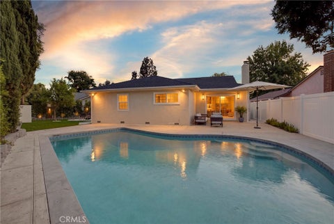 Photo of 13131 Crewe ST, North Hollywood, CA 91605 (MLS # SR26141390)