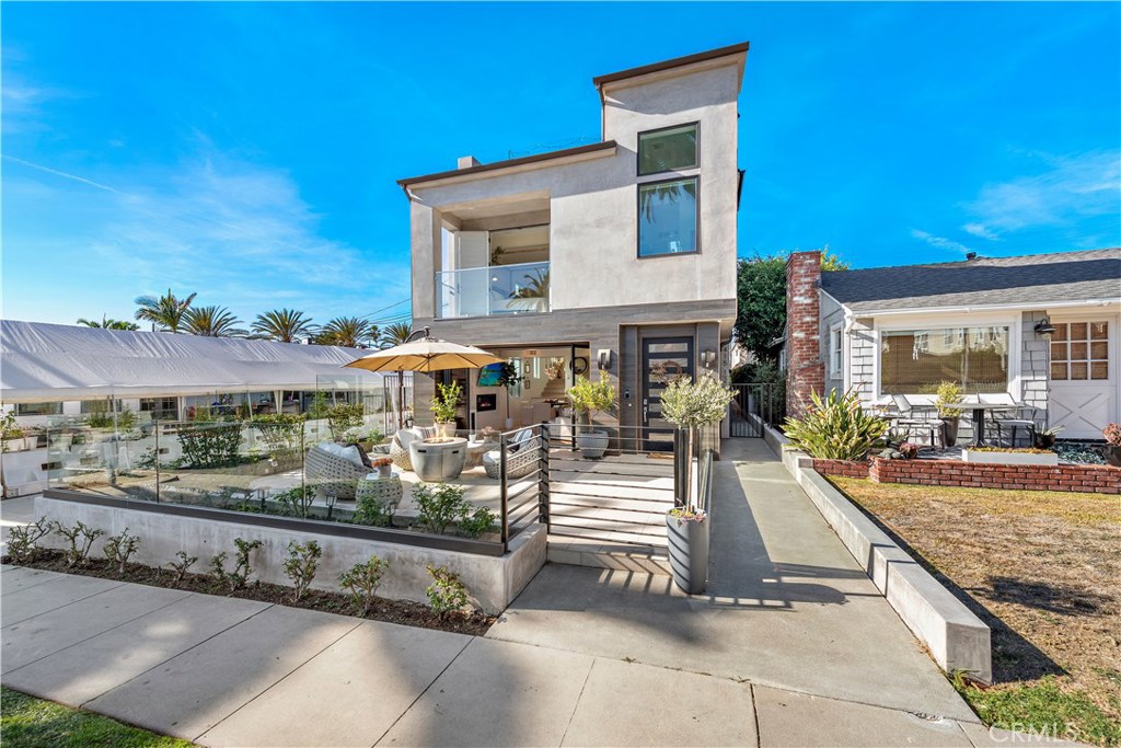 415 Marguerite Avenue