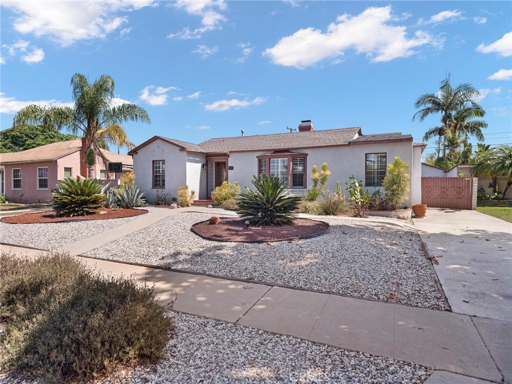 9526 S 4th Ave