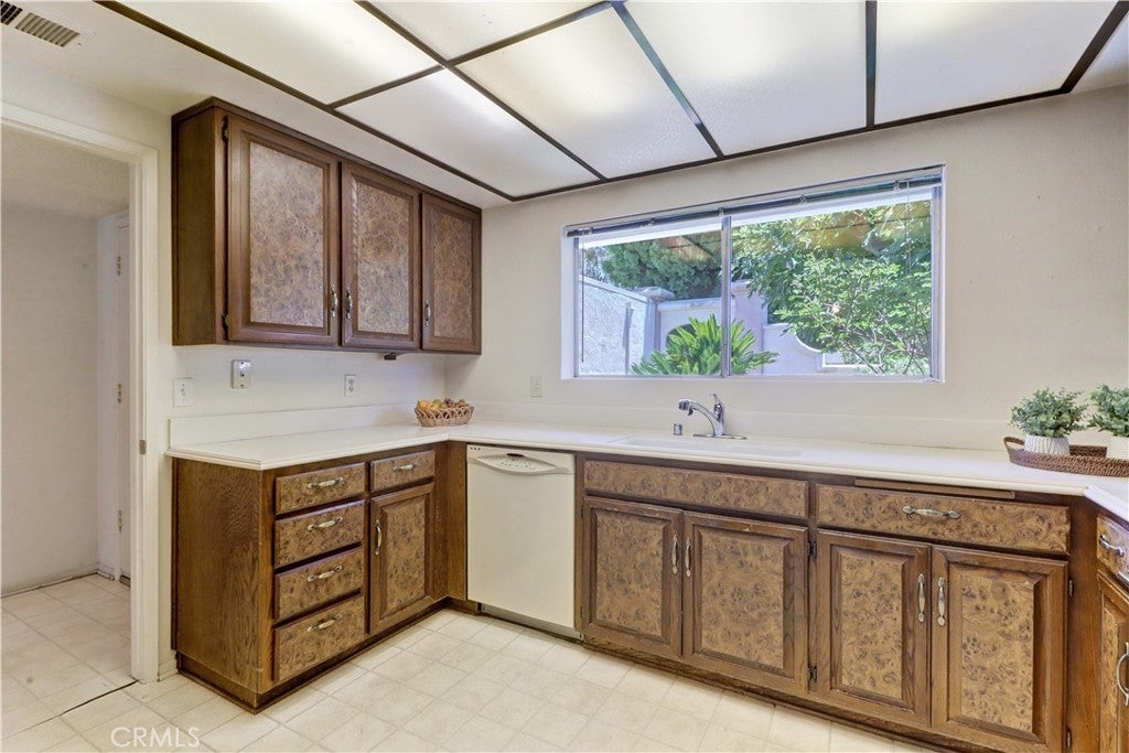 5528 Via La Mesa A, Laguna Woods CA 92637 - Photo 14