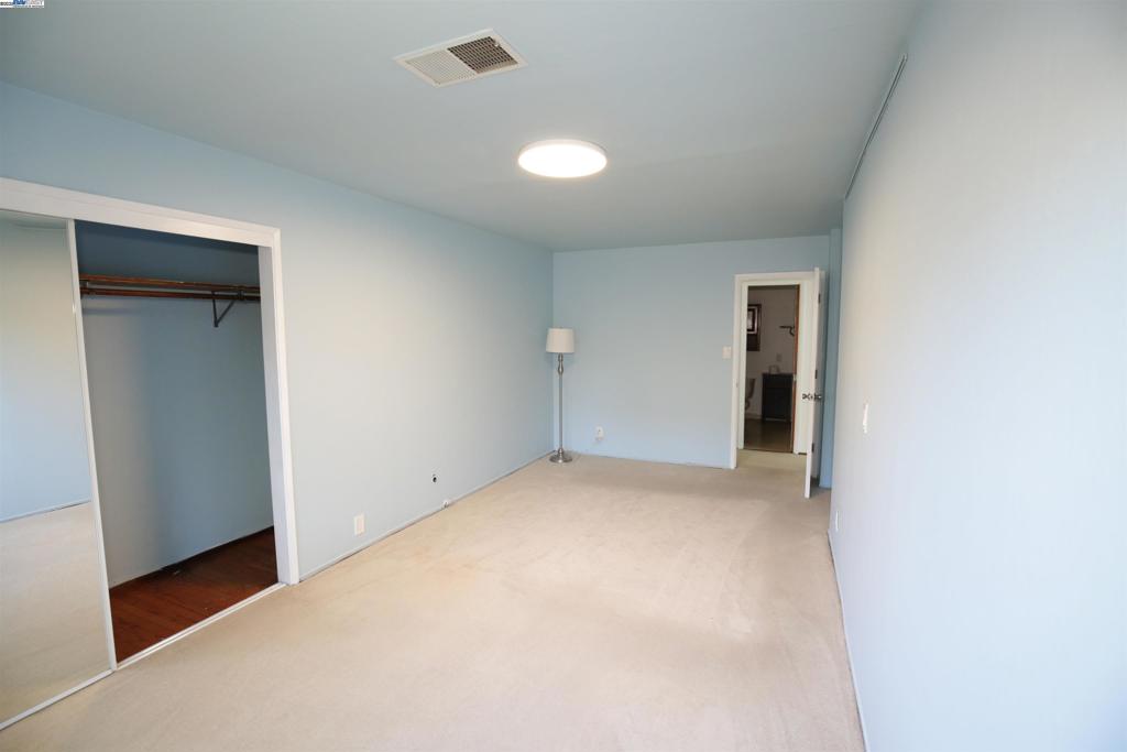 MARINA FAIRE - Residential