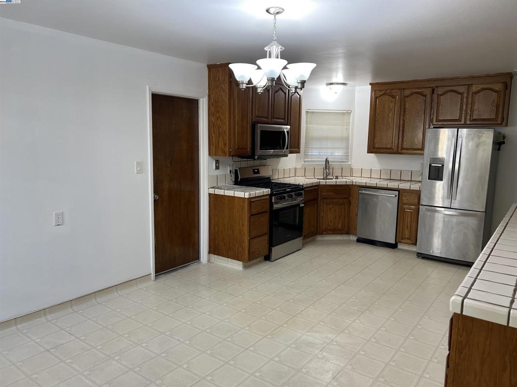 MARINA FAIRE - Residential