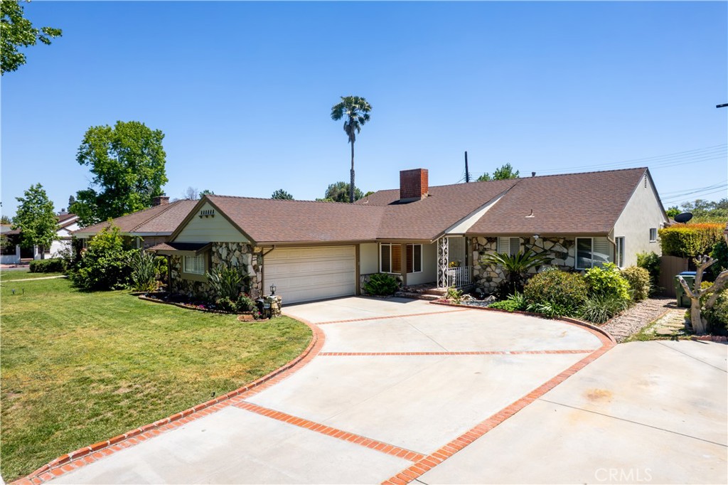 First time on the market in 42 years. This beloved home is immaculate with three bedroom, two bathroom, two car garage home in a quiet Mission Hills neighborhood. This homes is turn key! Newly painted exterior and interior, original wood floors in every room, with the exception of the two bathrooms (tile flooring) Recessed lighting in every room throughout the house, ceiling fans in family room and all bedrooms. Two fireplaces, Plantain Shutters on all windows and all doors. Hard wired security system allowing you to open windows with security system operating.
Kitchen contains all built in appliances, Viking 6 burner gas range, electric Thermador Convection Oven/Microwave/Warming drawer built in collection, Subzero Wine cooler, Bosch Dishwasher and a KitchenAid Trash compactor.
Master bedroom is spacious with closet built in drawers and an impressive pull out shoe drawer. Master bedroom is equipped with recessed lighting and ceiling dimmable reading lights. Master Bathroom offers Steam shower, including a rain shower head, Italian shower head and a European hand wand with granite built in bench. Separate Laundry room with Granite counter top.
Spacious automatic two car garage with separate entry from house. Over sized porcelain work sink trimmed with granite. Gas, water and electricity in garage for any possible conversions.
Automatic Wi-Fi irrigation system for front and back yards. Security lights from dawn to dusk.
