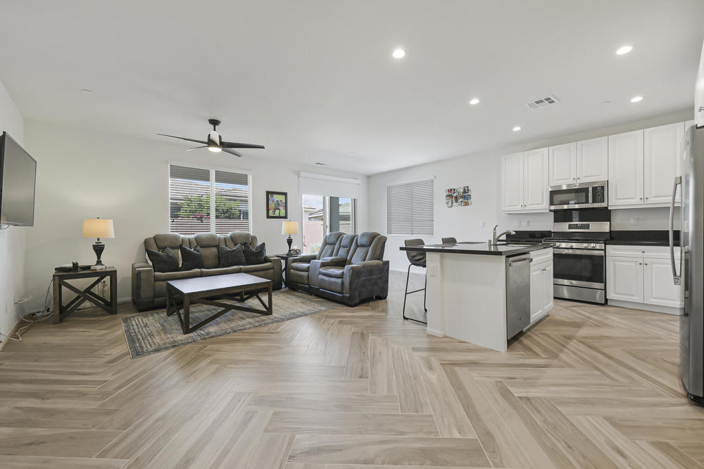 51565 Ponderosa Drive