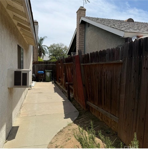 Tiny photo for 25860 Thundercloud Court, Moreno Valley, CA 92553 (MLS # IG26158699)