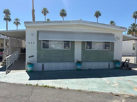 Photo of 433 Butterfield, Cathedral City, CA 92234 (MLS # 219146970PS)