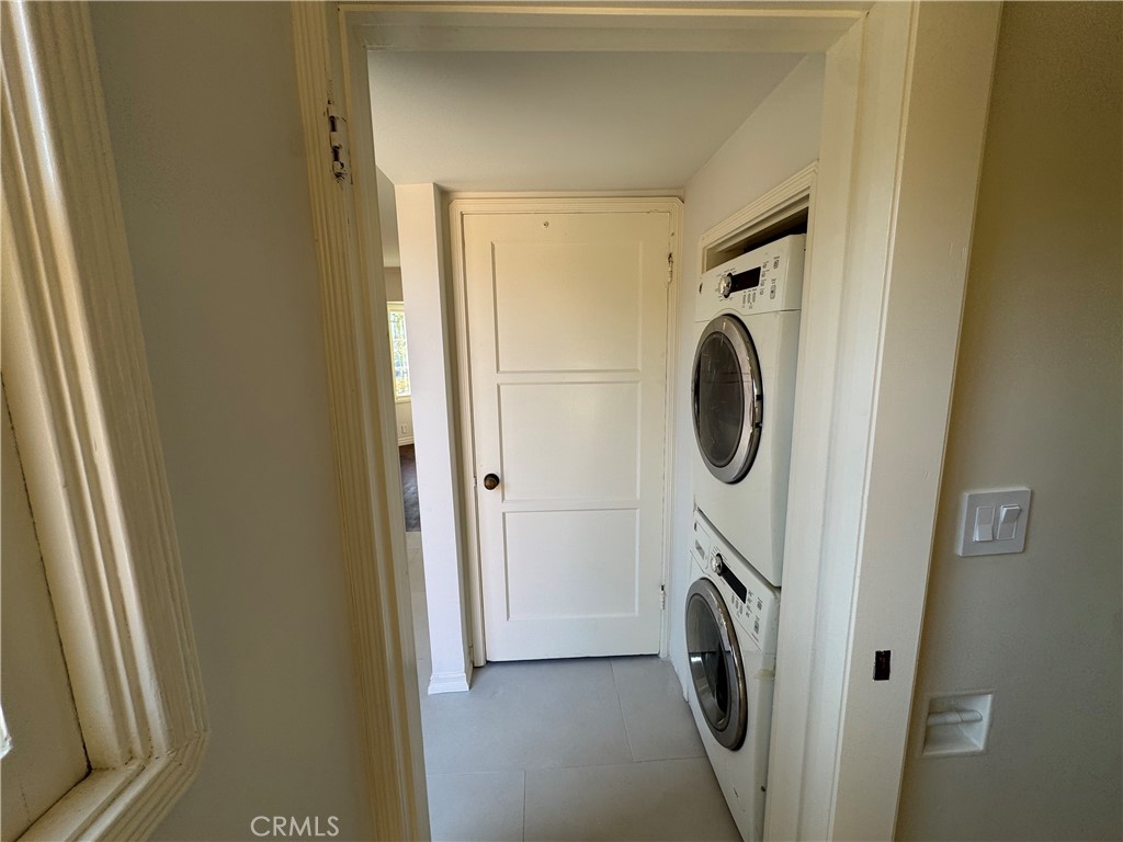 Alamitos Heights (AH) - Residential