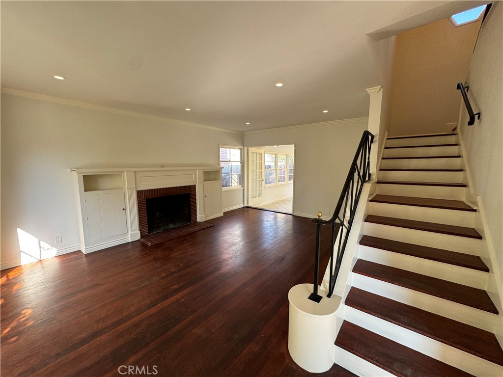 Alamitos Heights (AH) - Residential