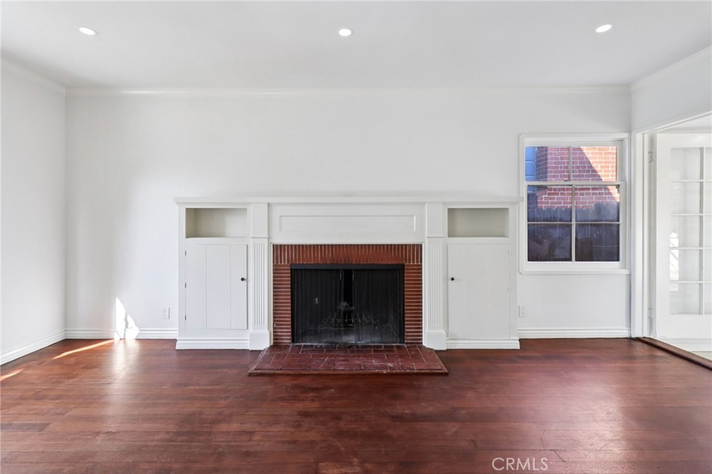 Alamitos Heights (AH) - Residential