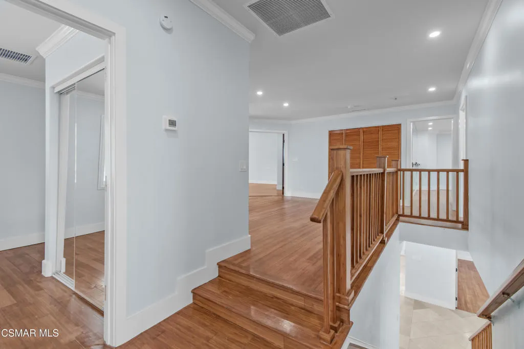 West Hills, California 91304, United States, 7 Bedrooms Bedrooms, ,8 BathroomsBathrooms,Residential,Active,90142