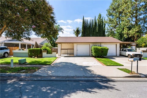 Photo of 991 Vallejo Avenue, Simi Valley, CA 93065 (MLS # SR26204700)