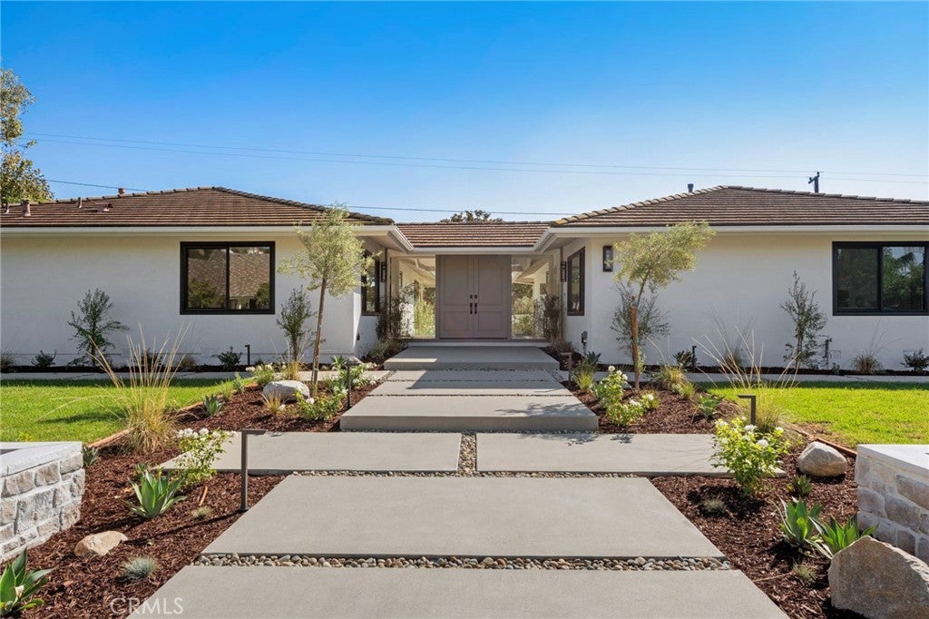 18132 James Road