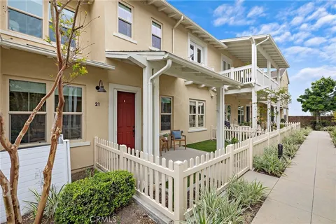 MLS: OC26065940