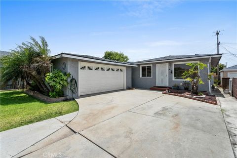 Photo of 5166 W 138th ST, Hawthorne, CA 90250 (MLS # SB26101597)