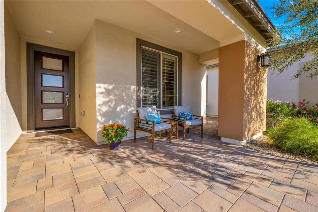 82460 Crane Drive