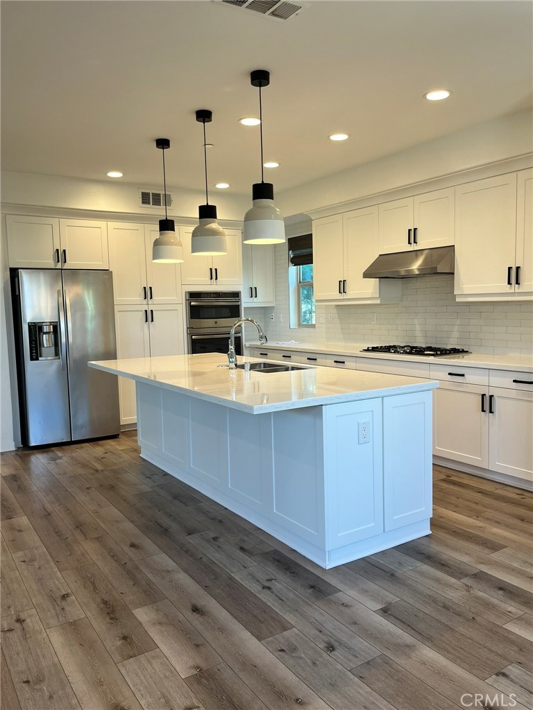 Canopy (ESCANO) - Residential Lease