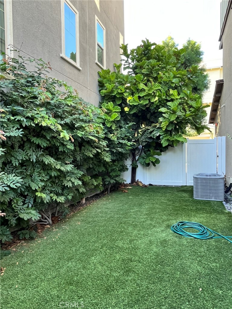 Canopy (ESCANO) - Residential Lease