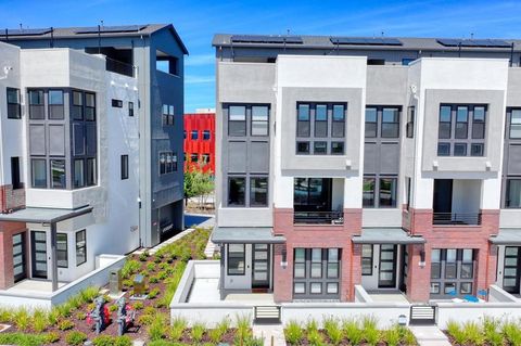 Photo of 135 8TH, Marina, CA 93933 (MLS # ML82044386)