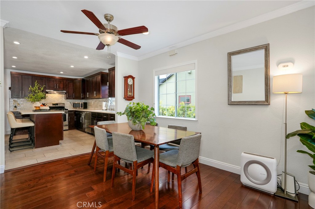 998 Bella Vista Avenue