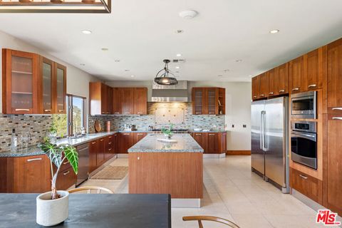 Photo of 24410 Mulholland Highway, Calabasas, CA 91302 (MLS # 25615273)