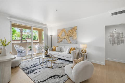 Photo of 225 Gallery WAY, Tustin, CA 92782 (MLS # OC26105808)
