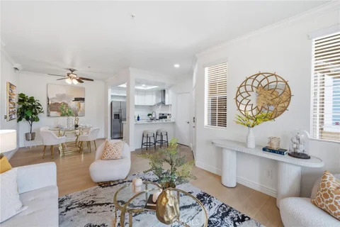 MLS: OC26105808