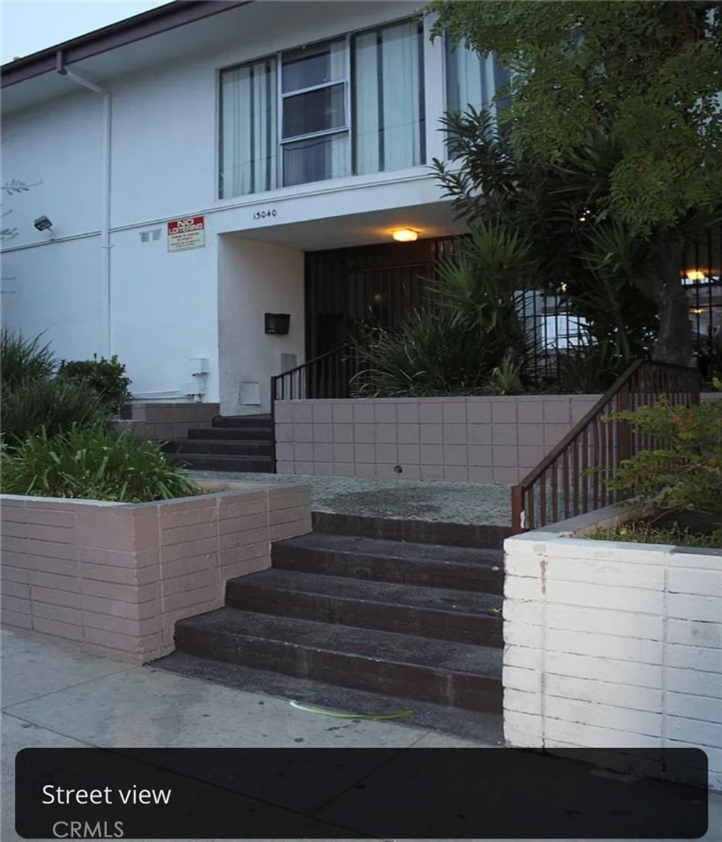 Photo of 13040 Dronfield Avenue #6, Sylmar, CA 91342 (MLS # BB25246494)