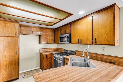 Tiny photo for 6348 Swallow St, Ventura, CA 93003 (MLS # SR26044320)