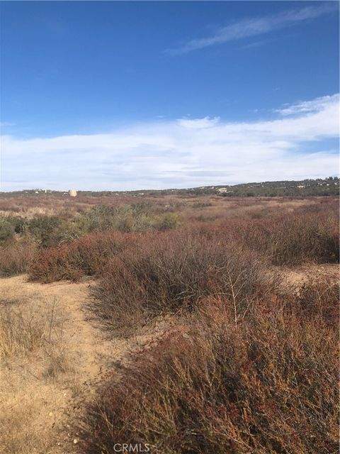 Photo of 0 Calle Piedras, Hemet, CA 92544 (MLS # SW26053197)