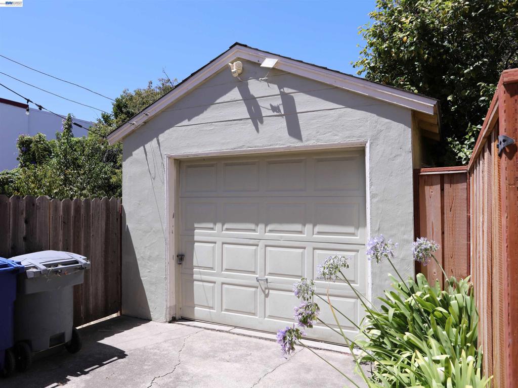 670 estudillo ave